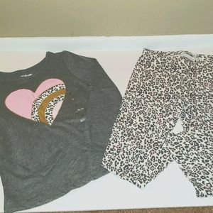 Girls clothing